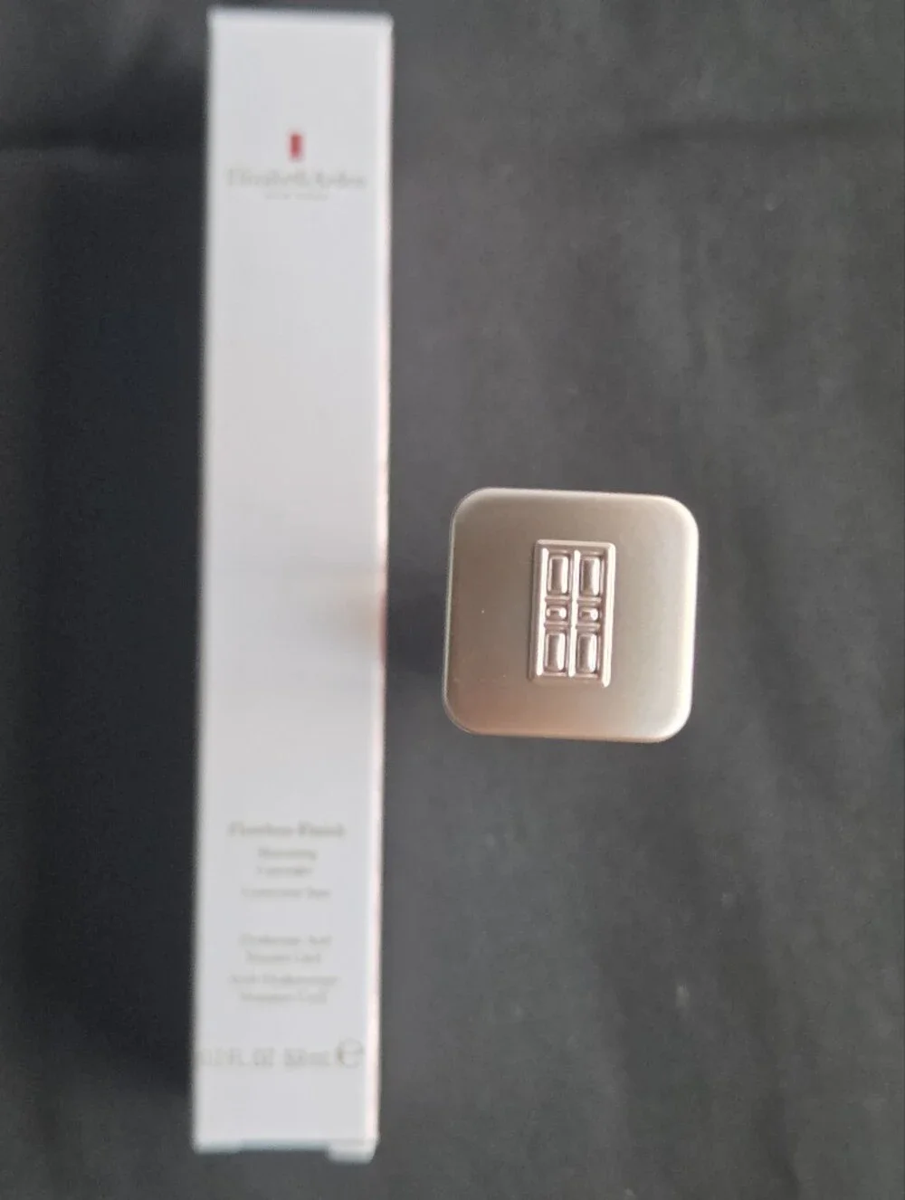 Elizabeth Arden Flawless Finish Skincaring Concealer - Warm Tan